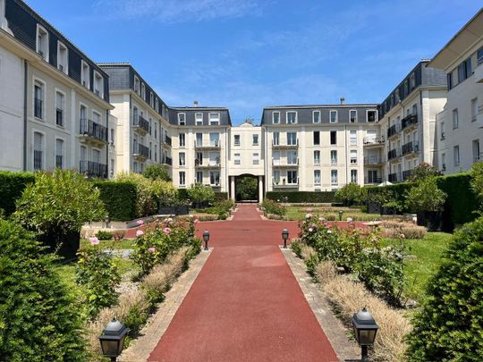 Location Appartement 2 pièces 62m² BORDEAUX 33000 - Photo 1