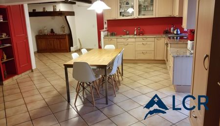 Charming semi-detached house with 4.5 rooms in the heart of Bonvillars - Photo 4