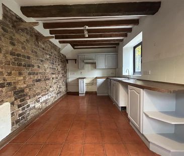 4 bedroom barn conversion to rent - Photo 6