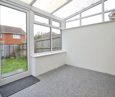 2 bedroom semi-detached house to rent - Photo 3
