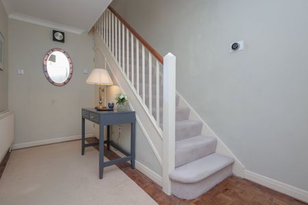 3 bed terraced house to rent in Wedgwood Drive, Lilliput, BH14 - Photo 5