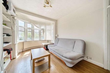 Grosvenor Avenue, Harrow, HA2 - Photo 5