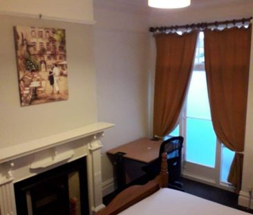 5 bedroom house share to rent - Photo 4