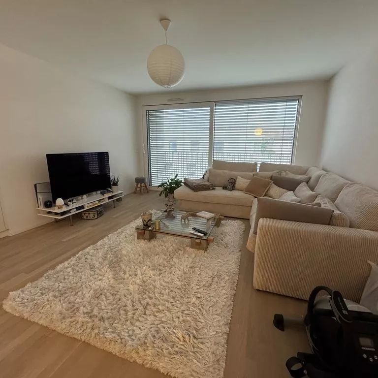 Moderne et idéalement situé - Photo 1