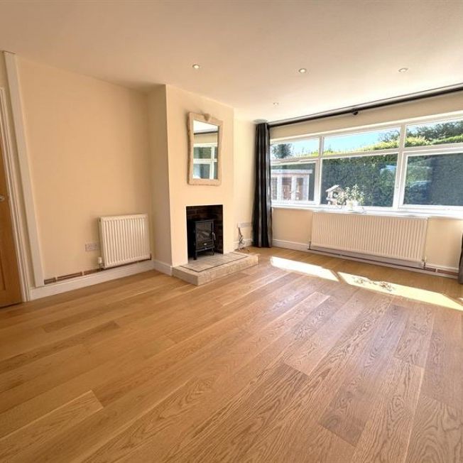 1 Bedroom Semi Detached To Let - Photo 1