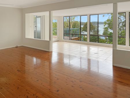 Beautifully Renovated 3-Bedroom Home - Photo 4