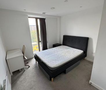Room in a Shared Flat, Block C, M5 - Photo 5