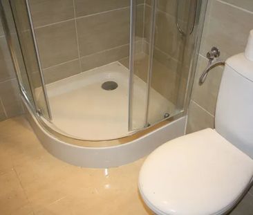 Warszawa, Praga-Północ, Stara Praga, 11 Listopada - Photo 1