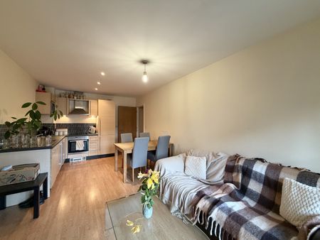 Home 2, 35 Chapeltown Street, Manchester, M1 - Photo 2