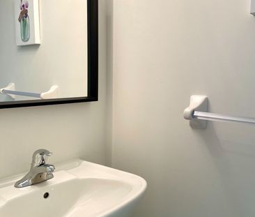 For Lease - 67 Gordon Circle, Newmarket, Ontario - Photo 5