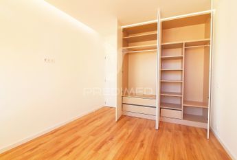 Apartamento T2+1 em Faro