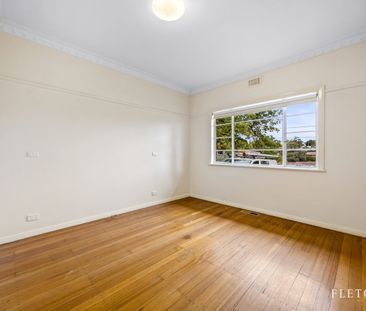 Great 4 Bedroom Home - Photo 2