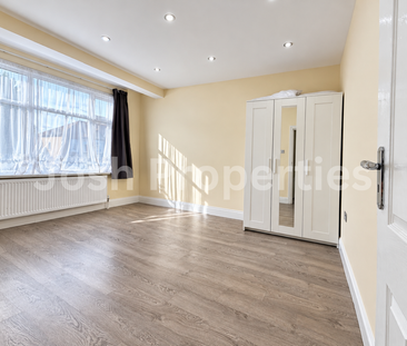 5 bedroom terraced house to rent - Photo 5