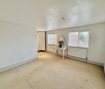 4 bedroom detached house to rent - Photo 6