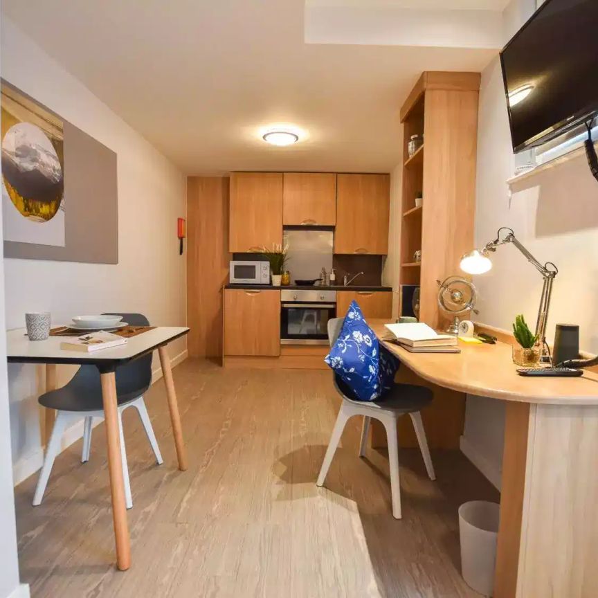 Gold Studio Plus - Photo 1