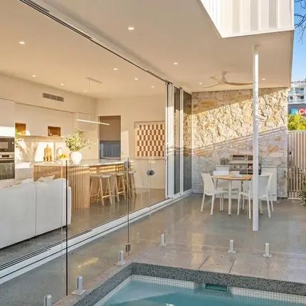 Coastal Living in the Heart of Palm Beach - Just Moments from the Beach - Photo 4