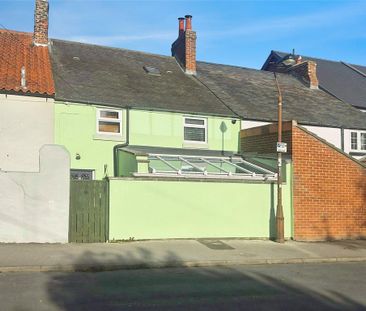 3 bedroom terraced house to rent - Photo 4