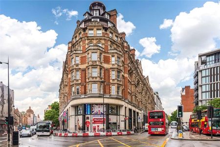 A wonderfully refurbished one bedroom apartment based on the 6th floor with lift access in this portered building. - Photo 2