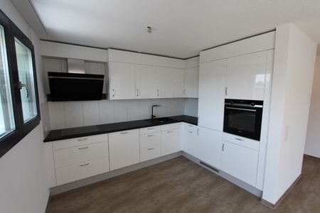 Gemütliche 2.5 Z-Wohnung mit grossen Balkon in Oberentfelden - Photo 4