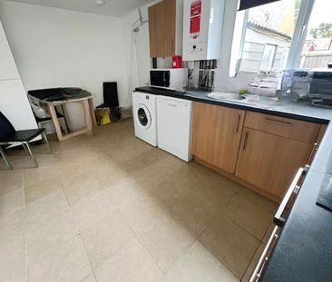5 bedroom house share to rent - Photo 5