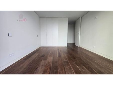 3 room luxury Flat for rent in Lisbon, Portugal - Photo 2