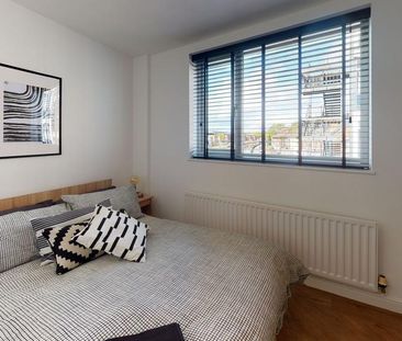 Studio to rent - Photo 2