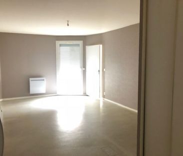 Location Appartement 3 pièces 61 m² La Châtre - Photo 1