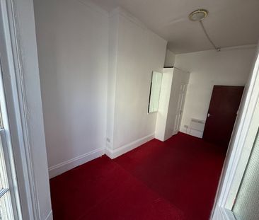 2 Bed Flat, Western Road, BN3 - Photo 5