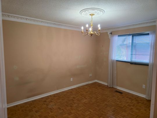 For Lease - 2470 Wynten Way Unit# 2, Oakville, Ontario - Photo 1