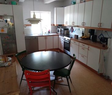 Rum i villa - Photo 2