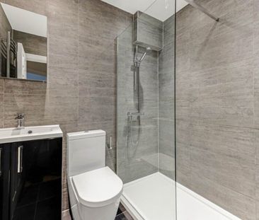 2 Bedroom Apartment To Let - Photo 6