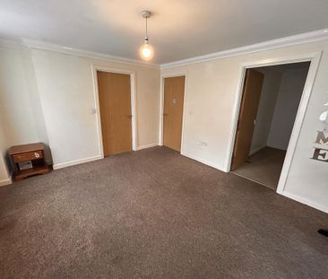 2 bedroom maisonette to rent - Photo 6