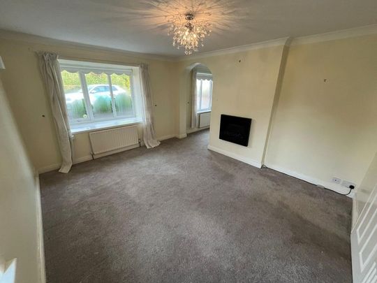 3 bedroom bungalow to rent - Photo 1