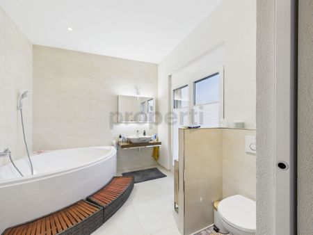 Exclusive single-family house in Dürnten – with sauna and Jacuzzi - Foto 3