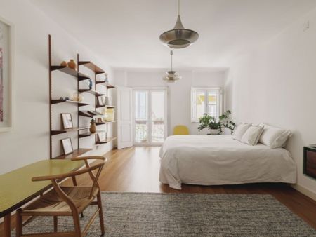 8 bedroom luxury Villa for rent in Misericórdia, Portugal - Photo 4