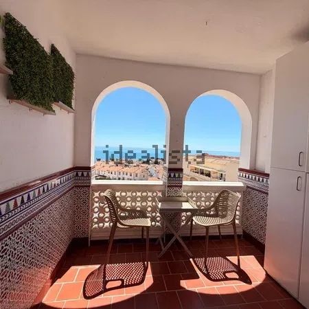 Alquiler de piso en Calle Julio Romero de Torres, 2 - Foto 1