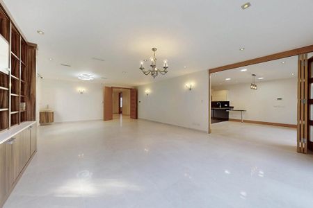 6 bedroom detached house to rent - Photo 5