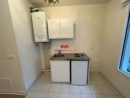 Location Appartement 1 pièce 31m² - Photo 4