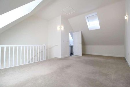 Lionheart Avenue, Bishops Tachbrook, Leamington Spa, CV33 - Photo 3