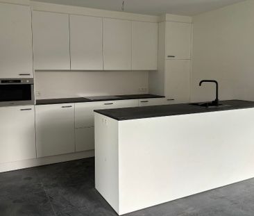 Nieuwbouwwoning 3 slaapkamers op een Z-W perceel van ca 4 are - Foto 5