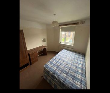 Room in a Shared House, Manor Road, BS16 - Photo 4