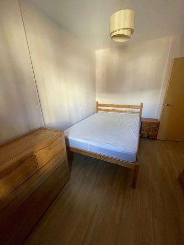 3 Bed Flat, Oxford Drive, SE1 - Photo 3