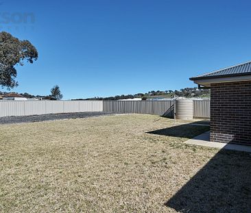 13 Barton Avenue Lloyd NSW - Photo 1