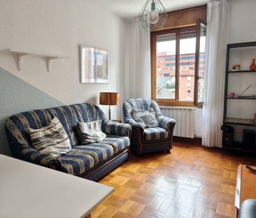 Alquiler de piso en Calle Eretza Mendiaren - Photo 1