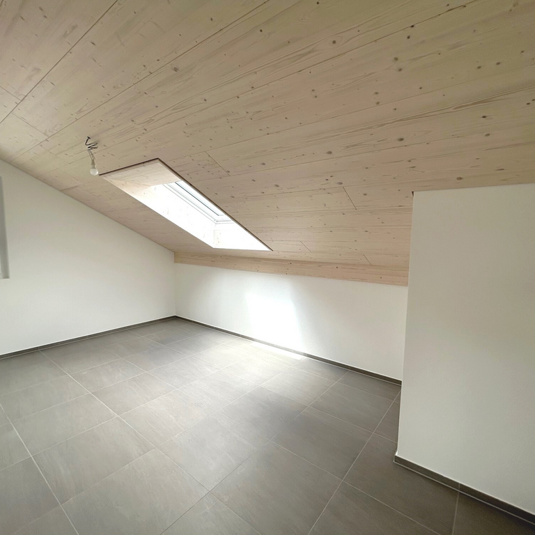 Neubauwohnung mit grosszügigem gedeckter Balkon 30m2 - Photo 1