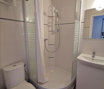 1 pièce - Meublé - 23 m² - 2ème étage - Colocation non autorisée - Photo 2