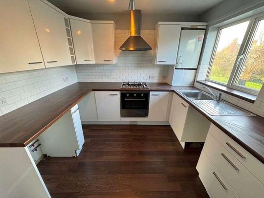 Regent Court, Blyth, NE24 - Photo 1