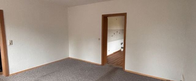 Ruhige 3-Raum-Wohnung im Grünen – sofort beziehbar - Photo 1