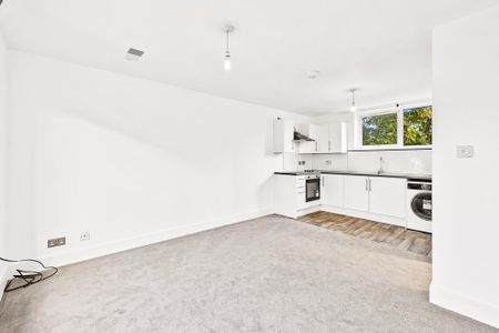 1 bedroom apartment to rent - Photo 4