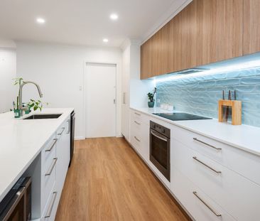 ALL ABOUT LOCATION - Photo 6